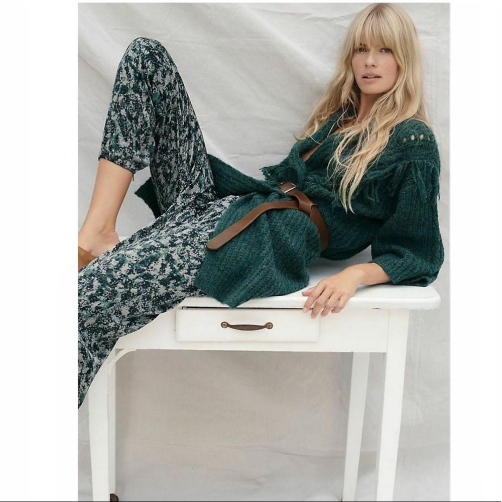 Anthropologie Diandra Pleated Joggers in Green Motif - Picture 6 of 14